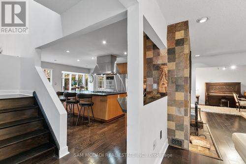 988 Tennyson Avenue, Mississauga, ON - Indoor Photo Showing Other Room