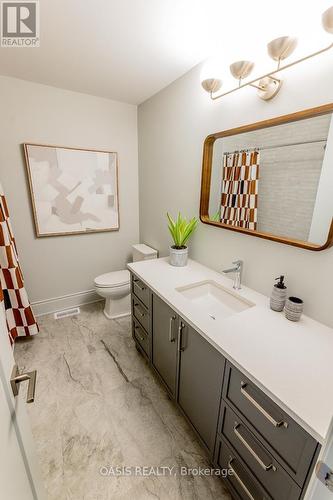 1145 Cope Drive, Ottawa, ON - Indoor Photo Showing Bathroom