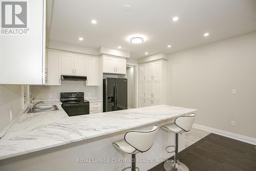32 Dalbeattie Drive, Brampton, ON - Indoor Photo Showing Kitchen With Double Sink
