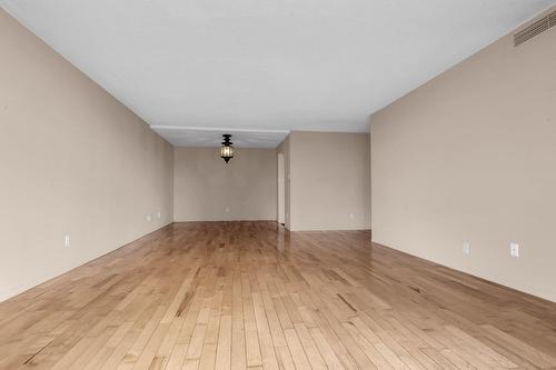 Salle à manger - 606-30 Rue Berlioz, Montréal (Verdun/Île-Des-Soeurs), QC - Indoor Photo Showing Other Room