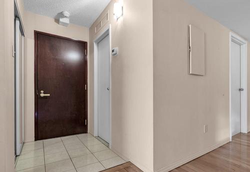 Corridor - 606-30 Rue Berlioz, Montréal (Verdun/Île-Des-Soeurs), QC - Indoor Photo Showing Other Room