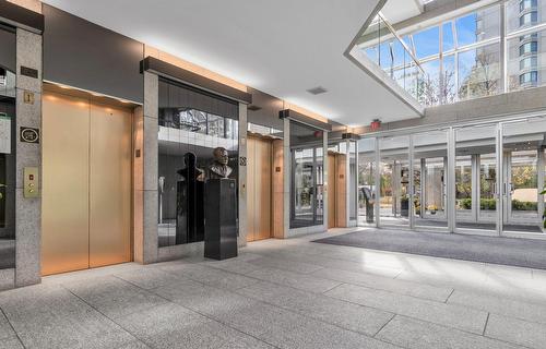 Hall d'entrée/Vestibule - 606-30 Rue Berlioz, Montréal (Verdun/Île-Des-Soeurs), QC -  Photo Showing Other Room