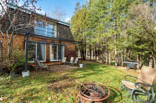 Cour - 865 Côte St-Gabriel O., Saint-Sauveur, QC - Outdoor