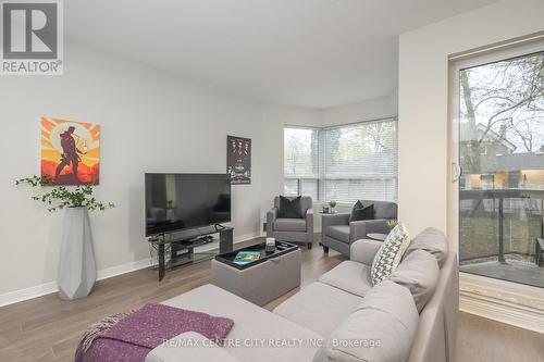 103 - 600 Talbot Street, London East (East F), ON - Indoor Photo Showing Living Room