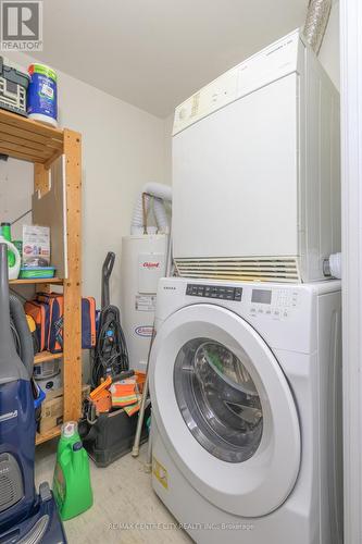 103 - 600 Talbot Street, London East (East F), ON - Indoor Photo Showing Laundry Room
