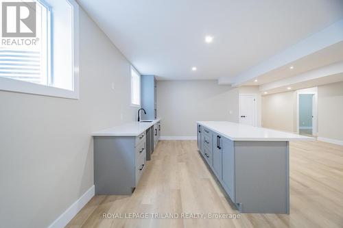 24 Brooklawn Drive, Lambton Shores (Grand Bend), ON - Indoor