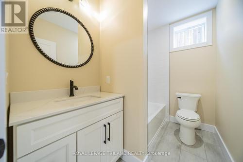 24 Brooklawn Drive, Lambton Shores (Grand Bend), ON - Indoor Photo Showing Bathroom
