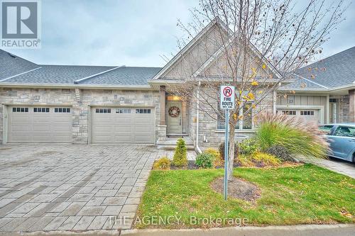 16 - 13 Jacob Common, St. Catharines (Lakeshore), ON - Outdoor