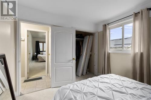 364 Chambers Ave, Sault Ste. Marie, ON - Indoor Photo Showing Bedroom