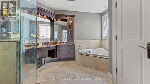 6839 Early Settler Row, Mississauga, ON - Indoor Photo Showing Bathroom