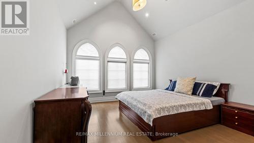 6839 Early Settler Row, Mississauga, ON - Indoor Photo Showing Bedroom