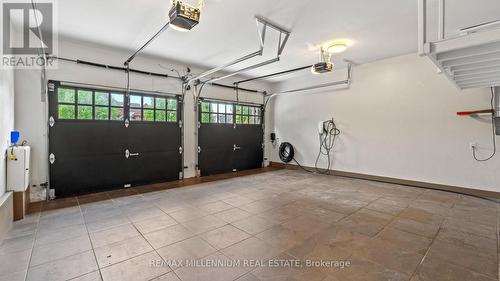 6839 Early Settler Row, Mississauga, ON - Indoor Photo Showing Garage