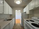 601 - 49 Leaside Drive, St. Catharines (Carlton/Bunting), ON  - Indoor Photo Showing Kitchen 