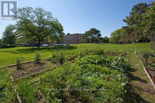 601 - 49 Leaside Drive, St. Catharines (Carlton/Bunting), ON - Outdoor