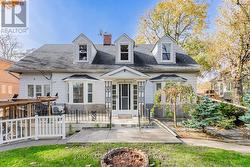 4 - 8 THIRTY THIRD STREET  Toronto, ON M8W 3G8