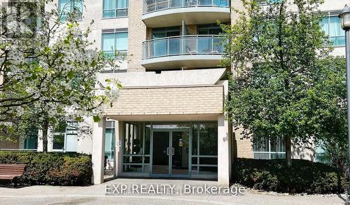 301 - 51 BAFFIN CRESCENT  Richmond Hill, ON L4B 4P6
