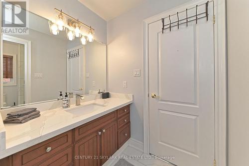 185 Don Minaker Drive, Brampton, ON - Indoor Photo Showing Bathroom