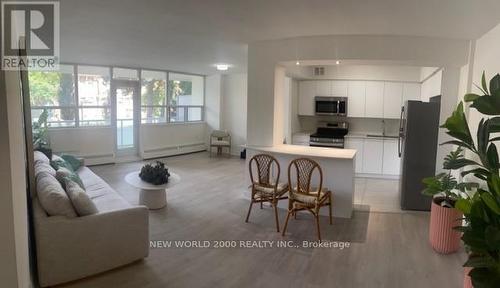 103 - 33 Erskine Avenue, Toronto, ON - Indoor