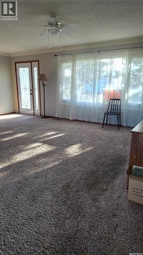 602 Boscurvis Avenue, Oxbow, SK - Indoor Photo Showing Other Room