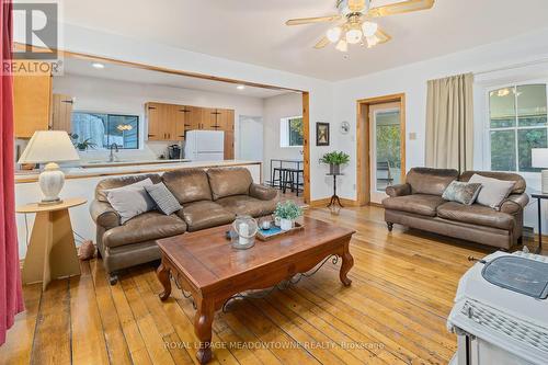 9328 Wellington Rd 50 Road, Erin, ON - Indoor Photo Showing Living Room