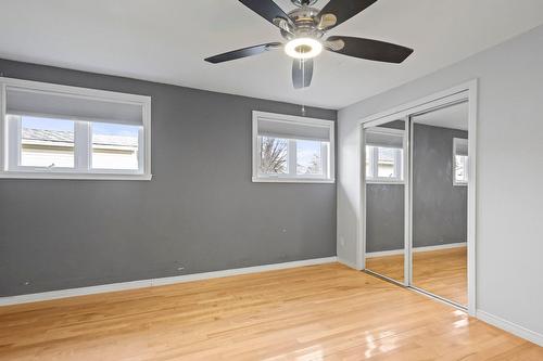 Chambre à coucher - 68 Rue Clément, Rivière-Beaudette, QC - Indoor Photo Showing Other Room