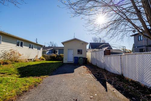 Garage - 68 Rue Clément, Rivière-Beaudette, QC - Outdoor