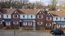 14 Rue Stephenson  Hudson, QC J0P 1H0