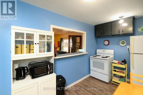 138 Byron Street, Quinte West (Trenton Ward), ON - Indoor Photo Showing Kitchen