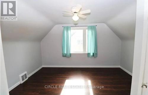 6755 Mcleod Road, Niagara Falls, ON - Indoor Photo Showing Other Room
