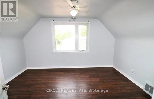 6755 Mcleod Road, Niagara Falls, ON - Indoor Photo Showing Other Room