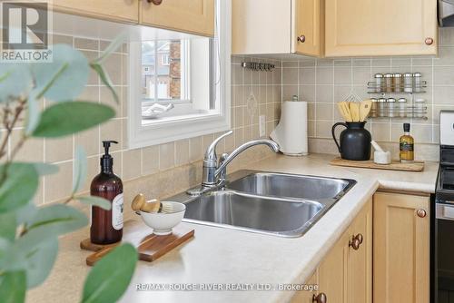 36 Tormina Boulevard, Whitby (Taunton North), ON - Indoor Photo Showing Kitchen With Double Sink