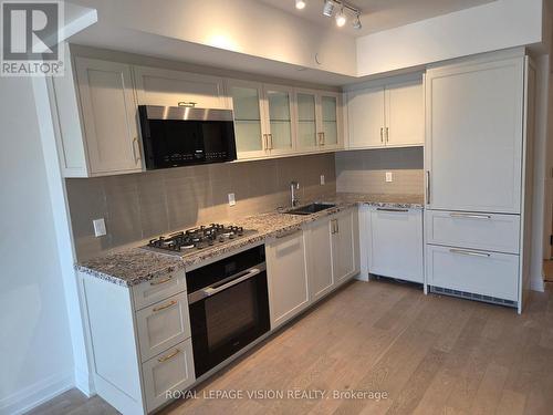 316 - 505 Glencairn Avenue, Toronto, ON - Indoor Photo Showing Kitchen With Upgraded Kitchen
