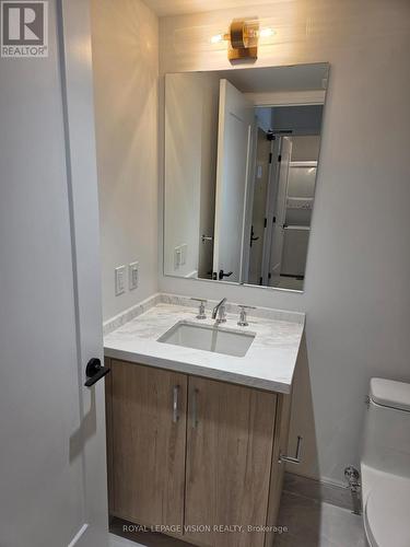 316 - 505 Glencairn Avenue, Toronto, ON - Indoor Photo Showing Bathroom