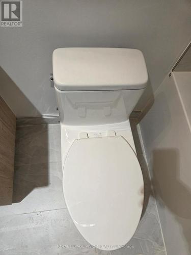 316 - 505 Glencairn Avenue, Toronto, ON - Indoor