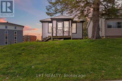 222 BARTHOLOMEW STREET  Brockville, ON K6V 2S6