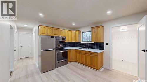 501 Windover Avenue, Moosomin, SK - Indoor Photo Showing Kitchen