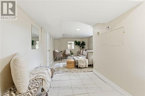 76 East 15Th Street, Hamilton, ON - Indoor Photo Showing Other Room