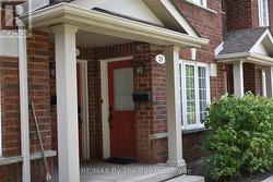 21 RAGLAN STREET  Collingwood, ON L9Y 5J5