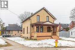 164 LANCASTER Street E  Kitchener, ON N2H 1N3