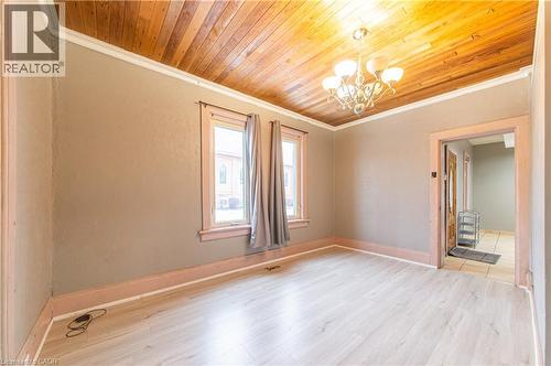 164 Lancaster Street E, Kitchener, ON - Indoor Photo Showing Other Room