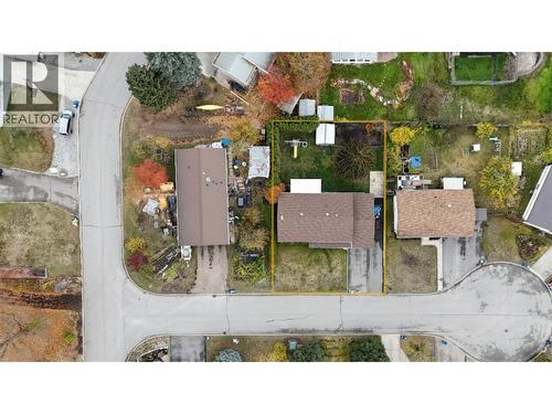 150 17 Street Ne, Salmon Arm, BC - Outdoor