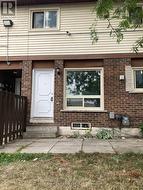21 - 255 PORTER STREET  Oshawa, ON L1J 1N3