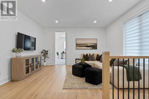 2nd Floor Loft - 2326 Terravita Drive, Niagara Falls (Stamford), ON - Indoor Photo Showing Other Room