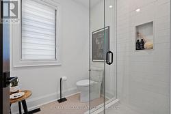 Bedroom 2+3 Jack and Jill Bathroom - 