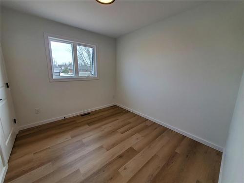 466 St Alphonse Avenue, Ste Anne, MB - Indoor Photo Showing Other Room
