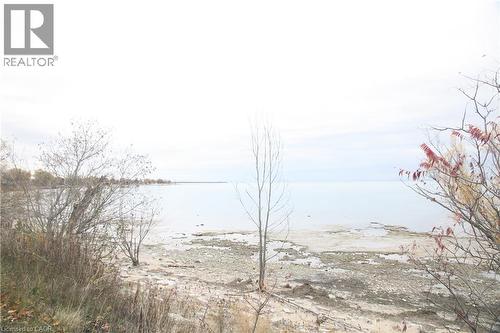 2525 Lakeshore Road, Dunnville, ON 