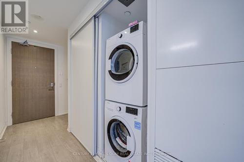 3105 - 251 Jarvis Street, Toronto, ON - Indoor Photo Showing Laundry Room