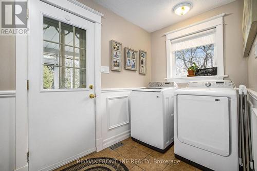 Main level laundry - 299 Mcguire Road, Montague, ON - Indoor Photo Showing Laundry Room