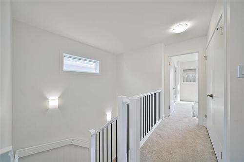 120 Meadowlands Drive, West St Paul, MB - Indoor Photo Showing Other Room