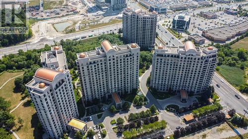 1016 - 9255 JANE STREET  Vaughan, ON L6A 0K1